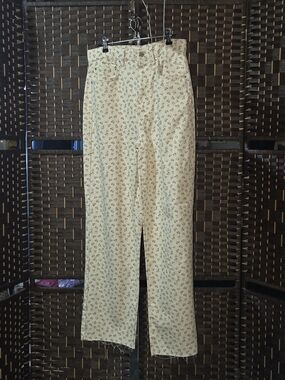 High-Rise Cream Floral Straight-Leg Jeans